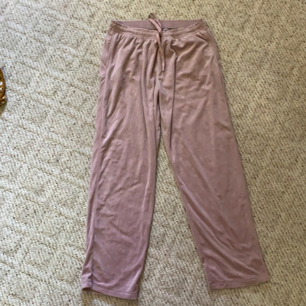 Light pink sweatsuit set, size medium